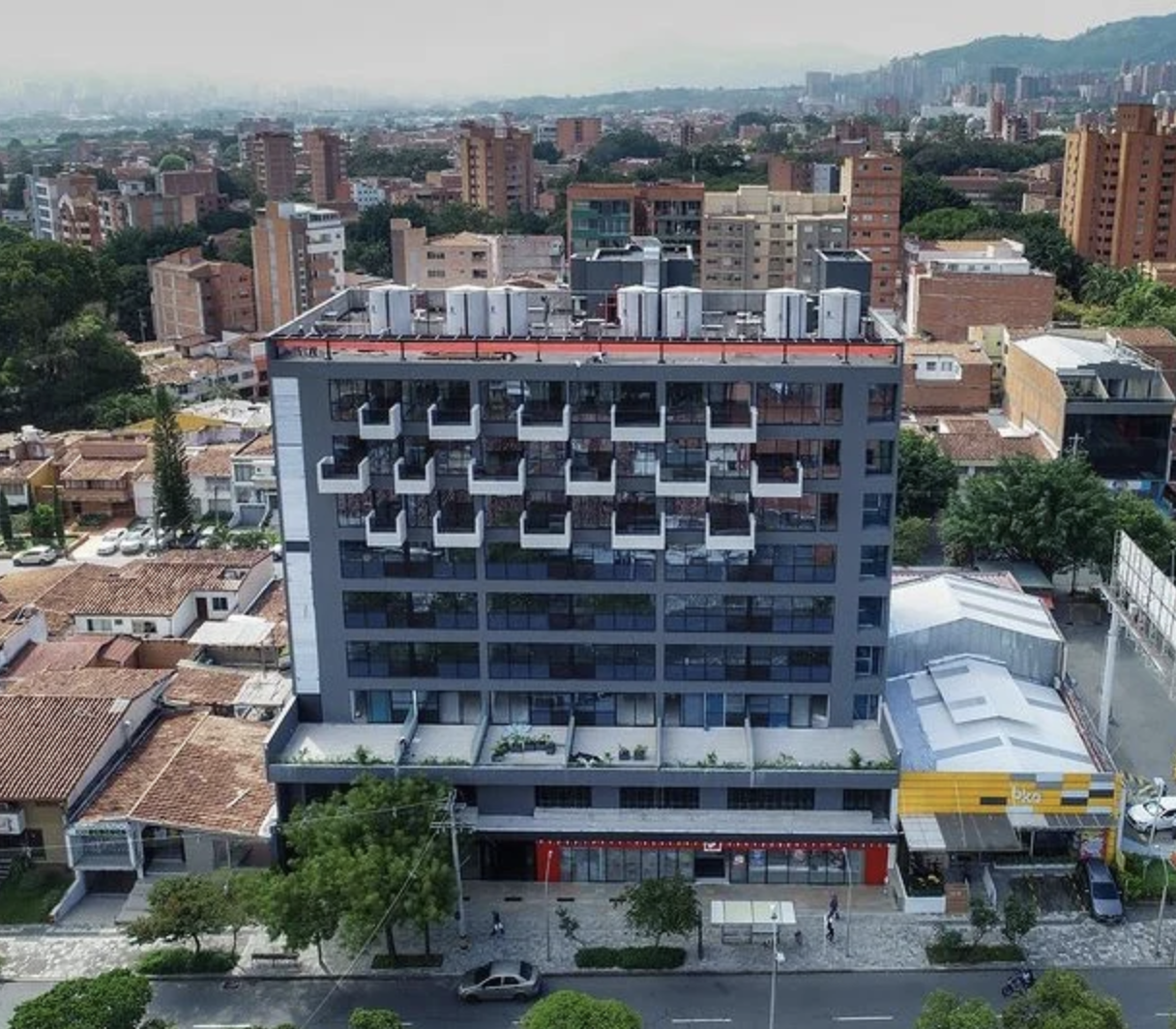 Apartamento con balcón (812) Edificio Tres 33