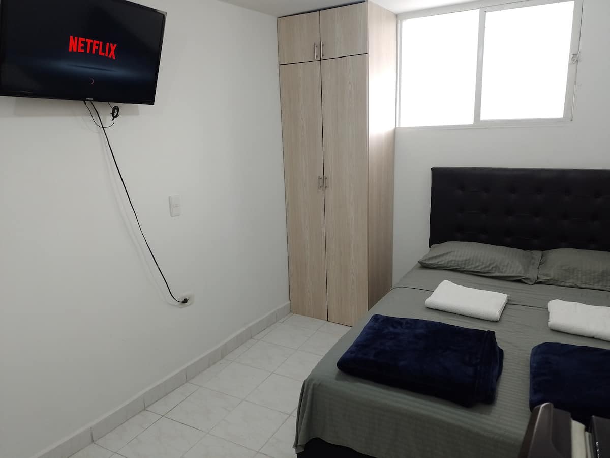 Aparta estudio en Laureles - Estadio piso 401
