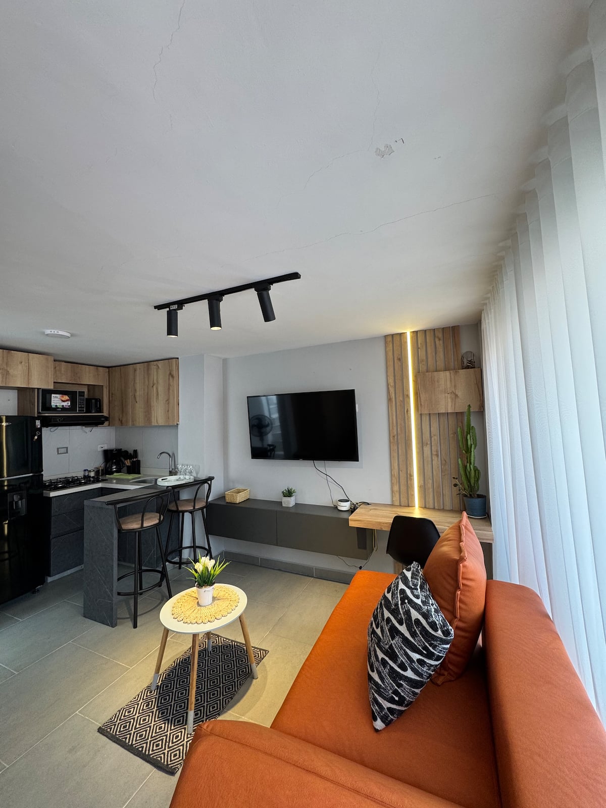 Apartaestudio loft con Rooftop y BBQ