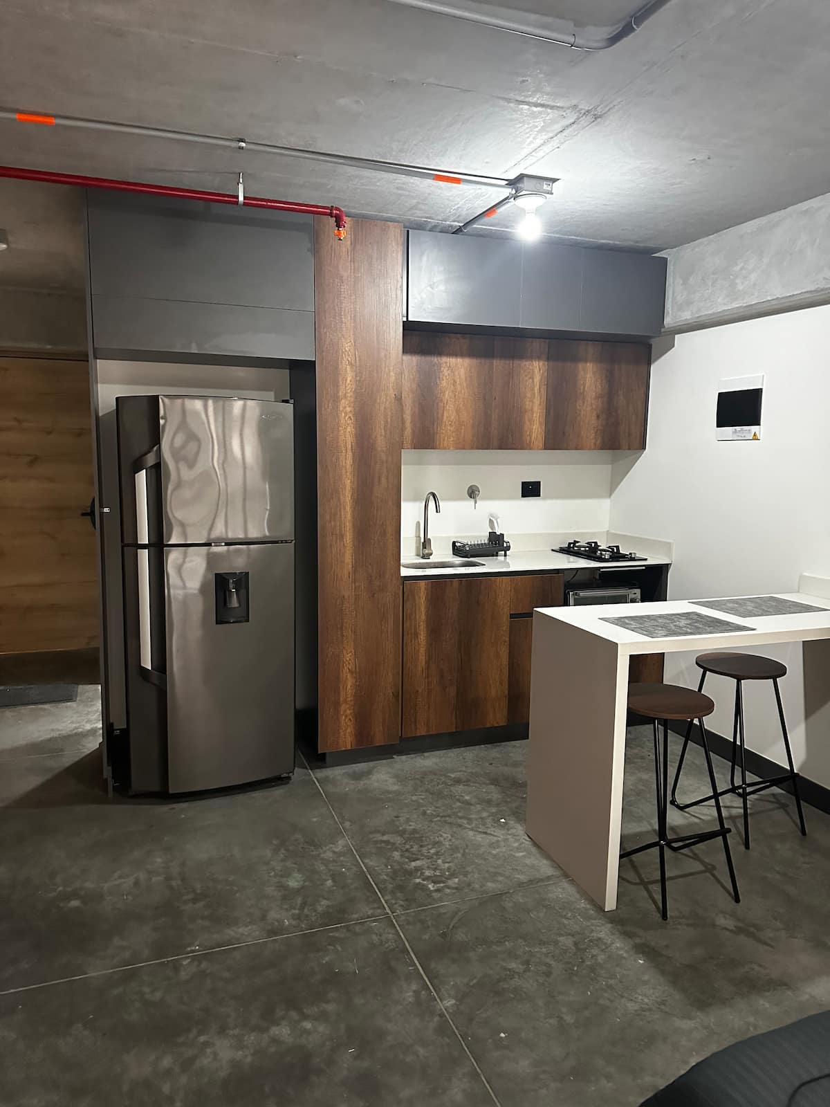 Apartaestudio moderno en el corazón de Medellín