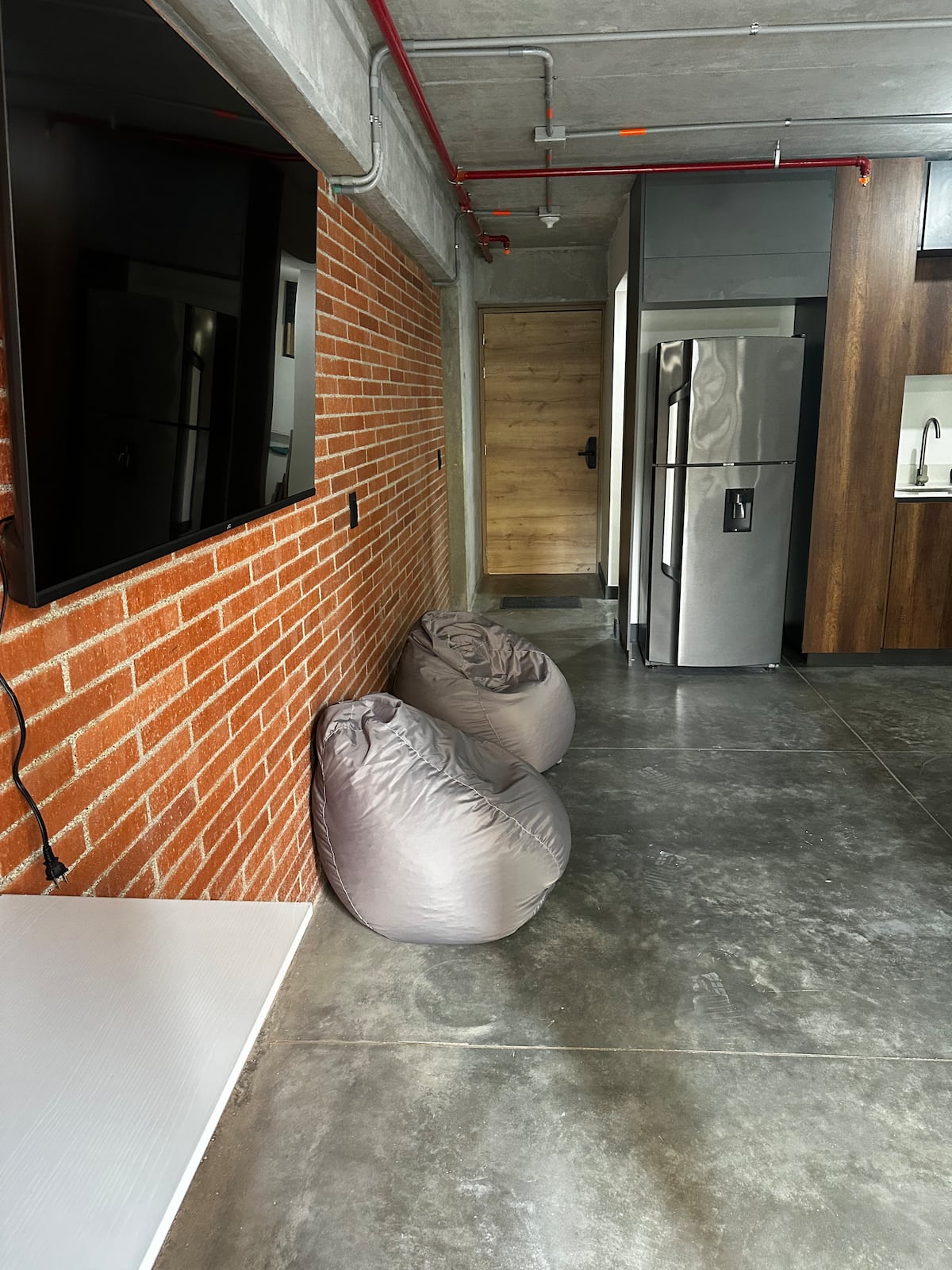 Apartaestudio moderno en el corazón de Medellín