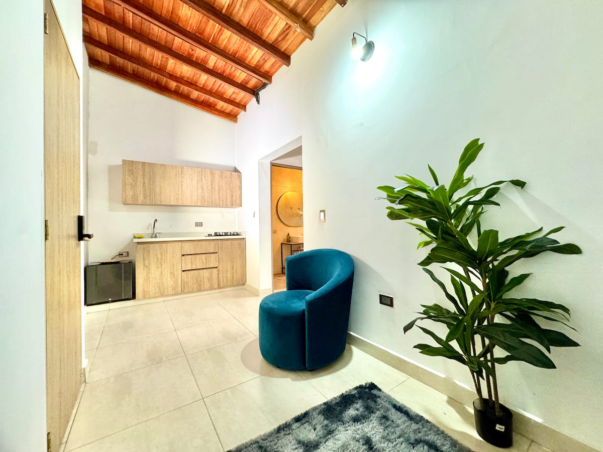 Medellín La 70 | AC | 2 camas | Cocina y Baño