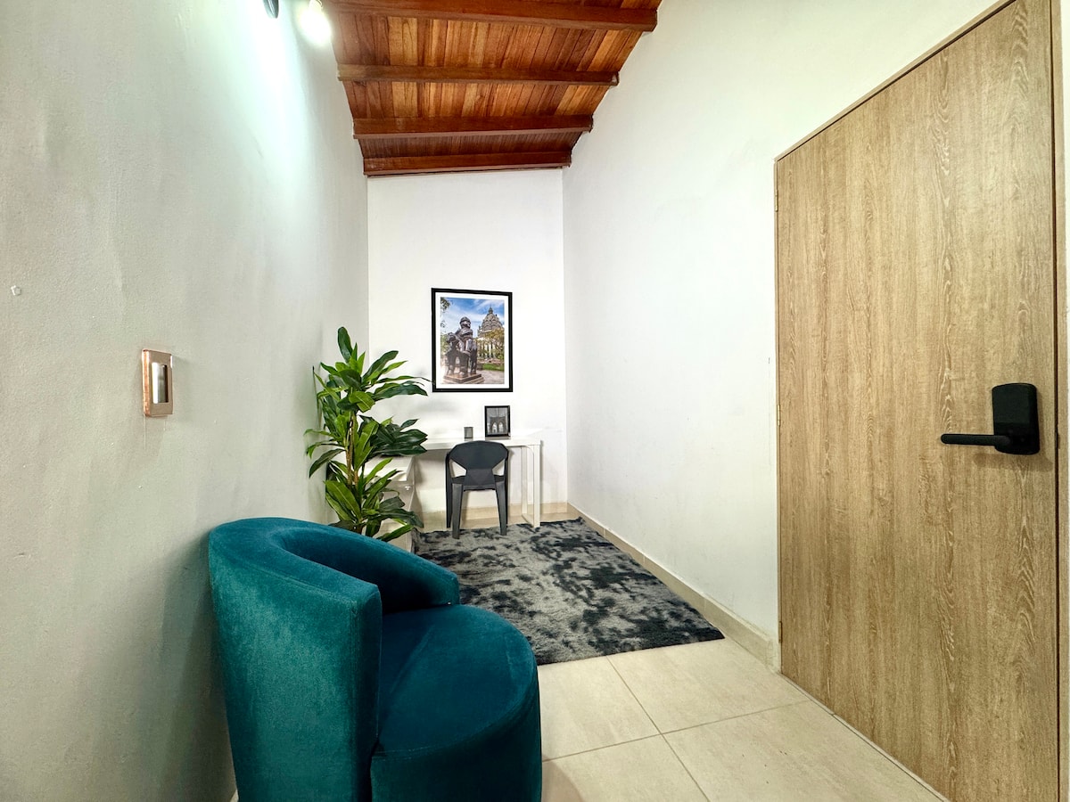 Medellín La 70 | AC | 2 camas | Cocina y Baño