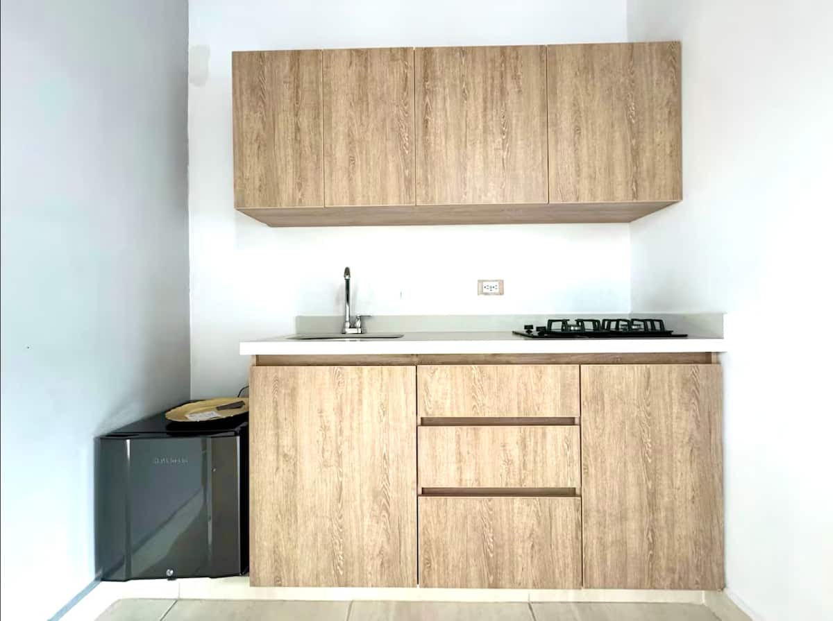 Medellín La 70 | AC | 2 camas | Cocina y Baño