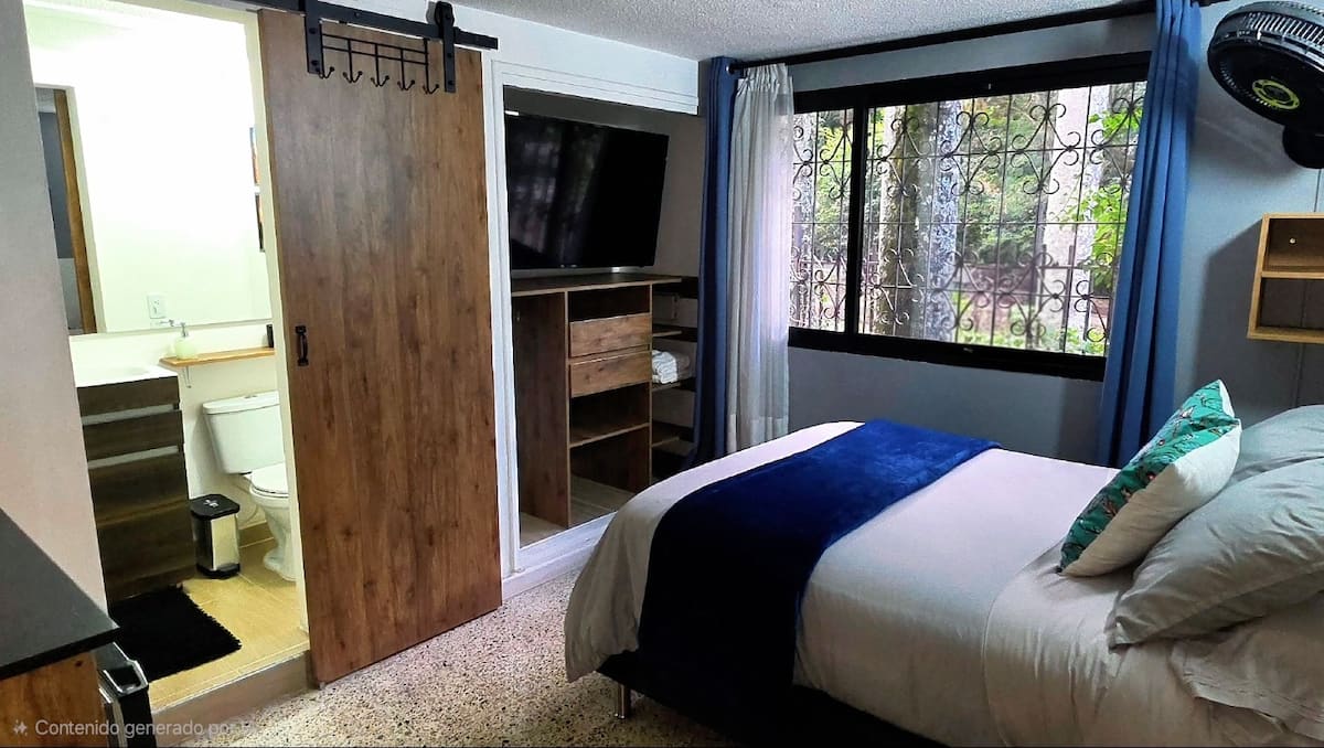 Loft cerca a Plaza Mayor, tranquilo.