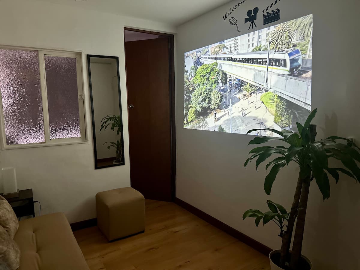 Apartamento en Laureles/gran ubicación y acogedor