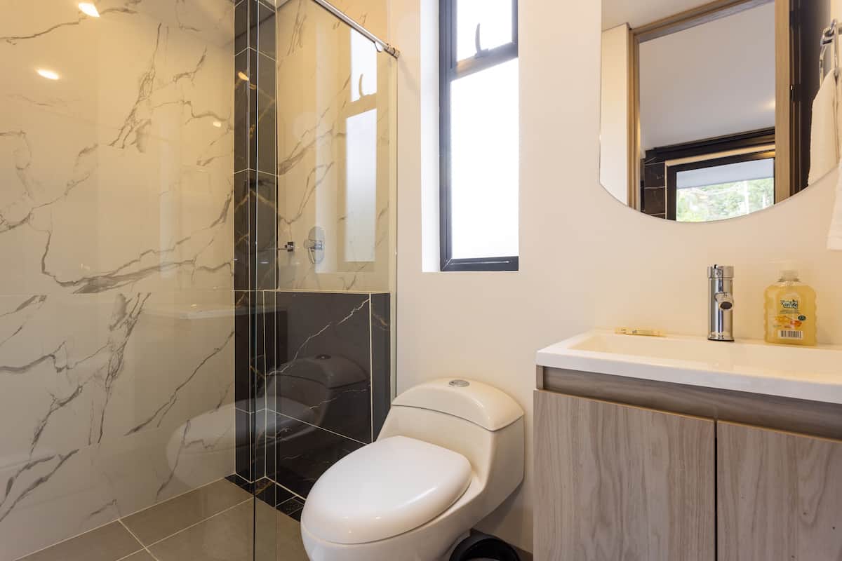 Jacuzzi Privado•15 min pie Provenza•Ultra WiFi•217