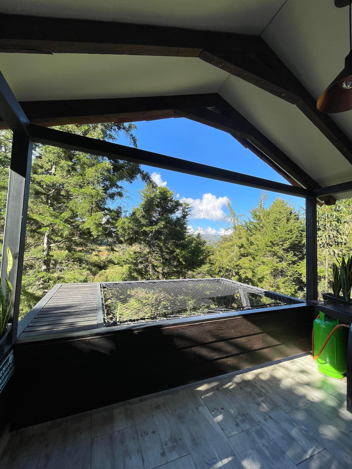 Cabaña de lujo con jacuzzi y terraza | Guayacán