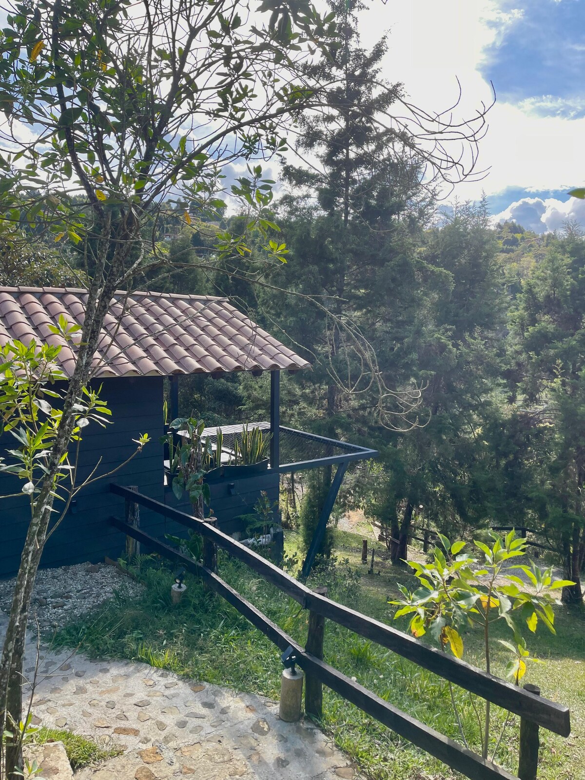 Cabaña de lujo con jacuzzi y terraza | Guayacán