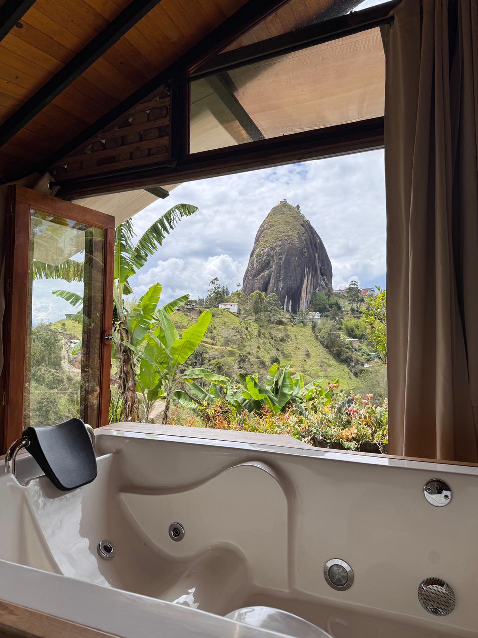 Glamping de Lujo rodeado de naturaleza en Guatapé