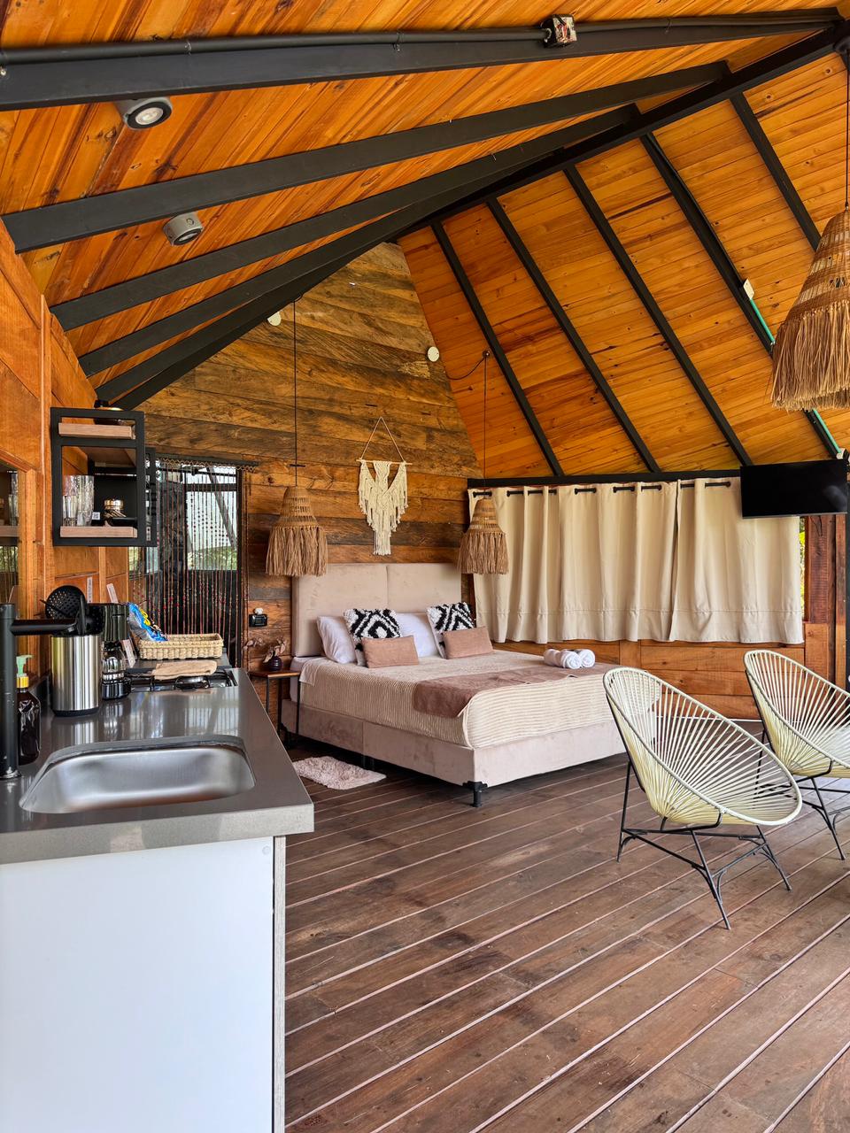 Glamping de Lujo rodeado de naturaleza en Guatapé