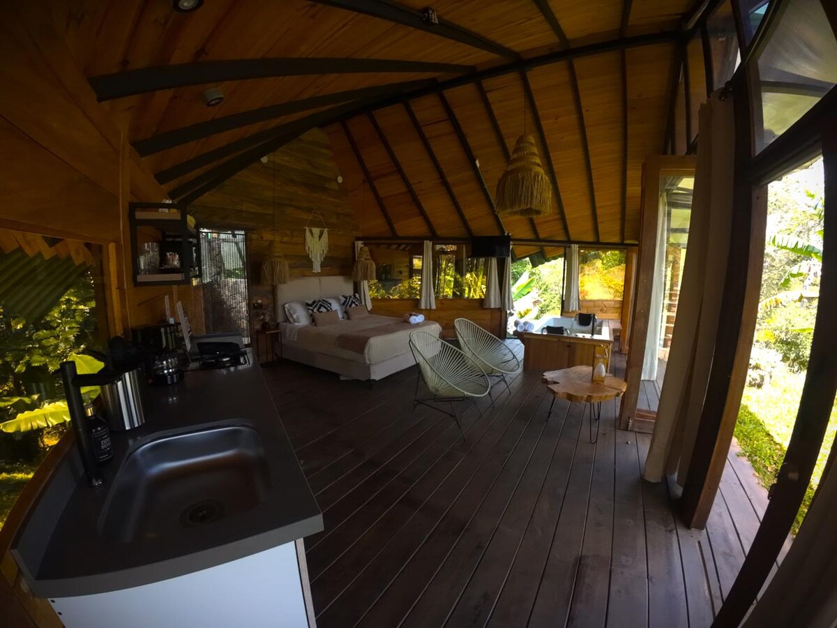 Glamping de Lujo rodeado de naturaleza en Guatapé