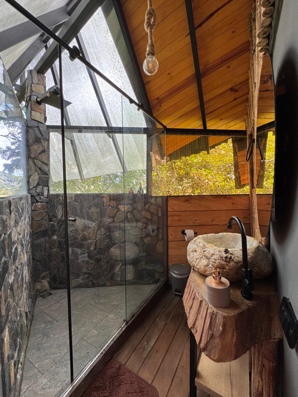 Glamping de Lujo rodeado de naturaleza en Guatapé