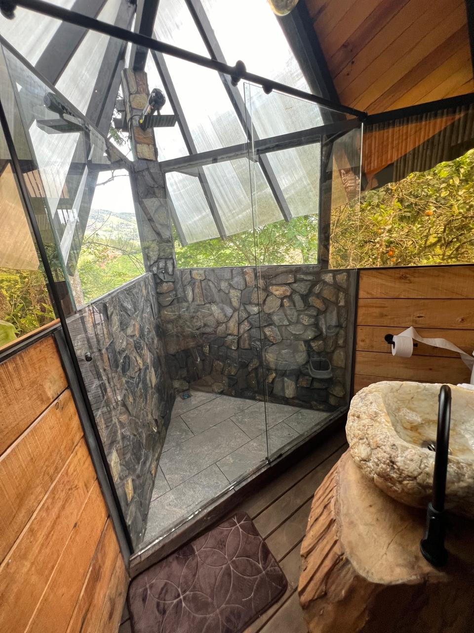 Glamping de Lujo rodeado de naturaleza en Guatapé