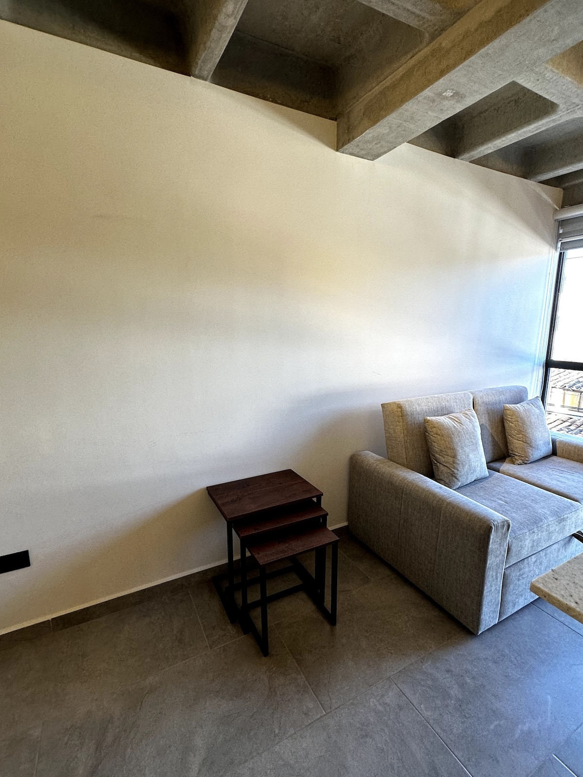 C402- loft, 1 hab, 1 baño, 1 tv, sofacama, wifi