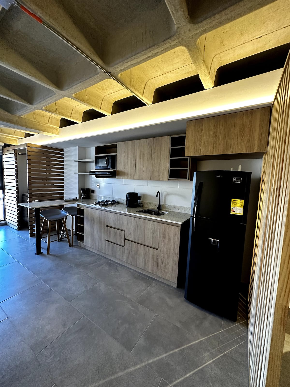 C402- loft, 1 hab, 1 baño, 1 tv, sofacama, wifi