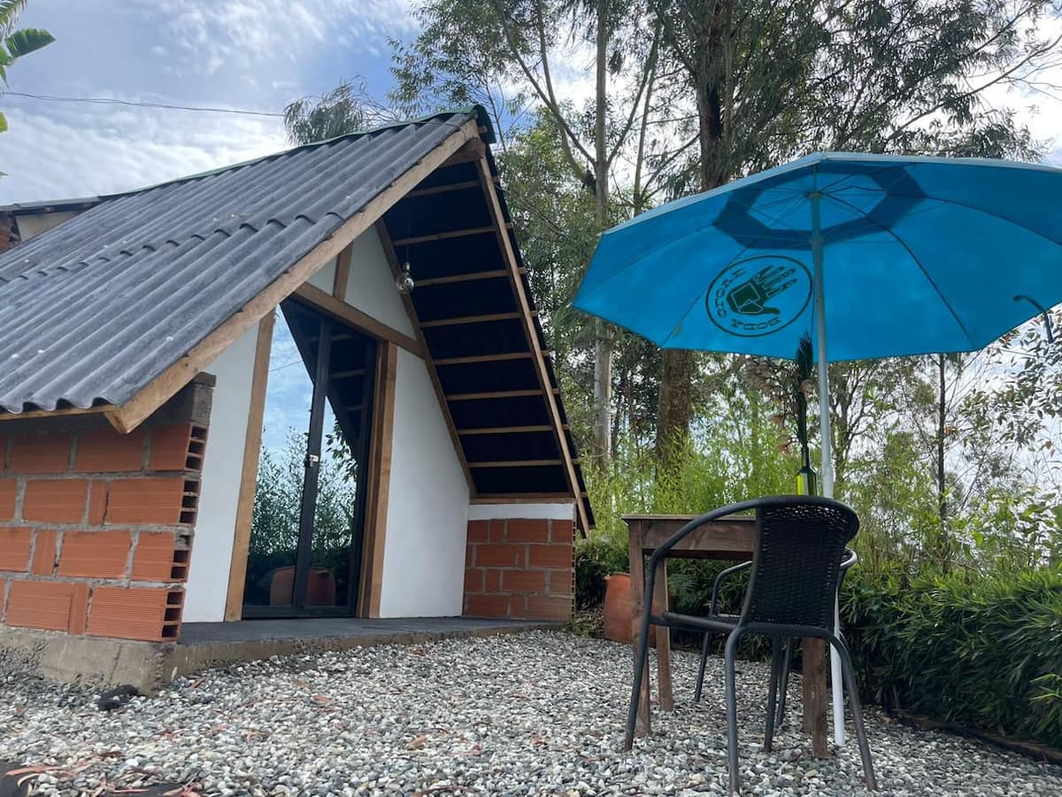 Glamping sencilla Encanto Verde Oriente Antioqueño