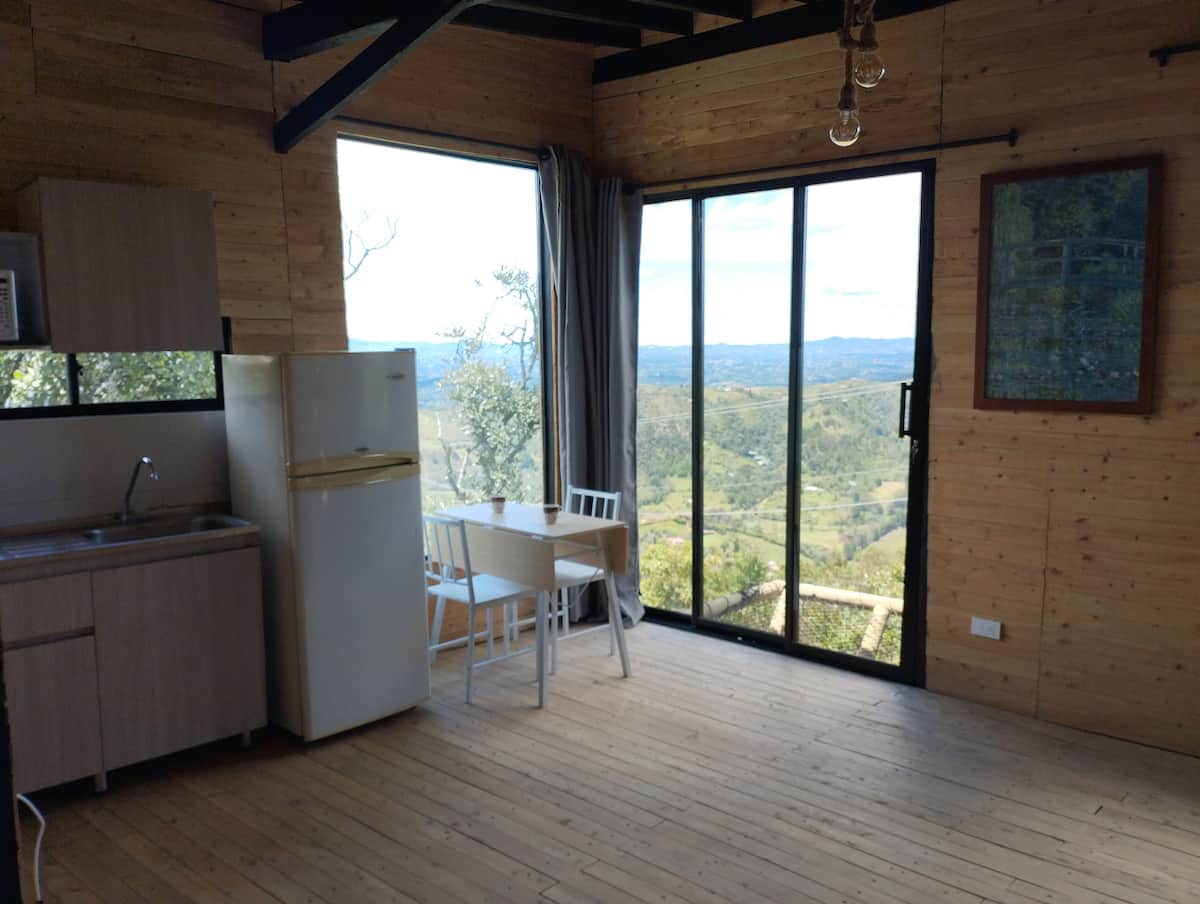 Hermosa Cabaña en Santa Elena