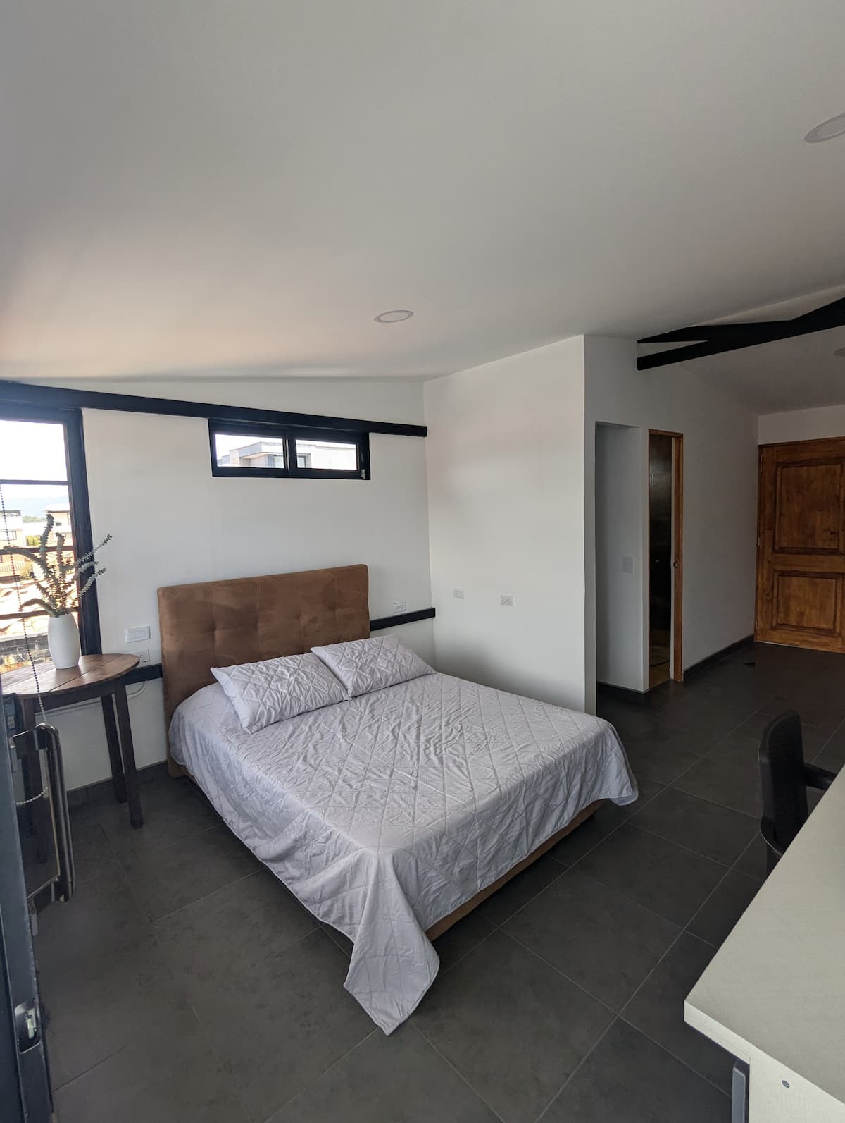 Hermoso Aparta Estudio.
