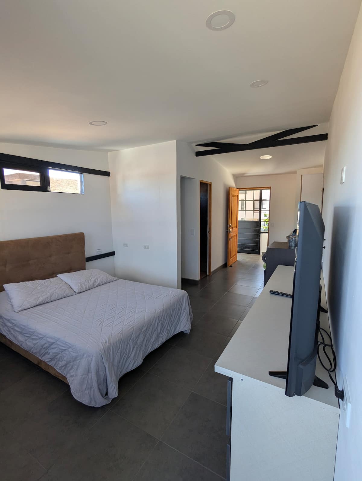 Hermoso Aparta Estudio.