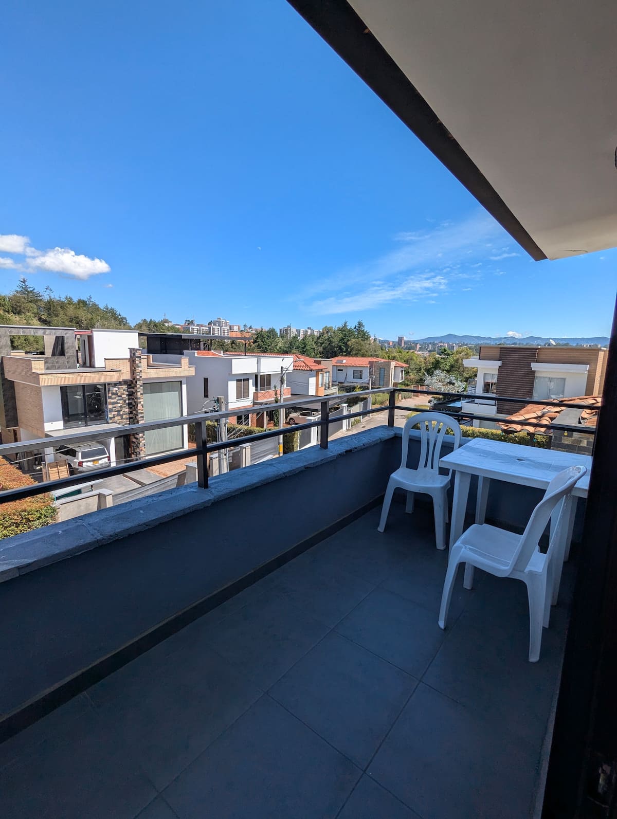 Hermoso Aparta Estudio.