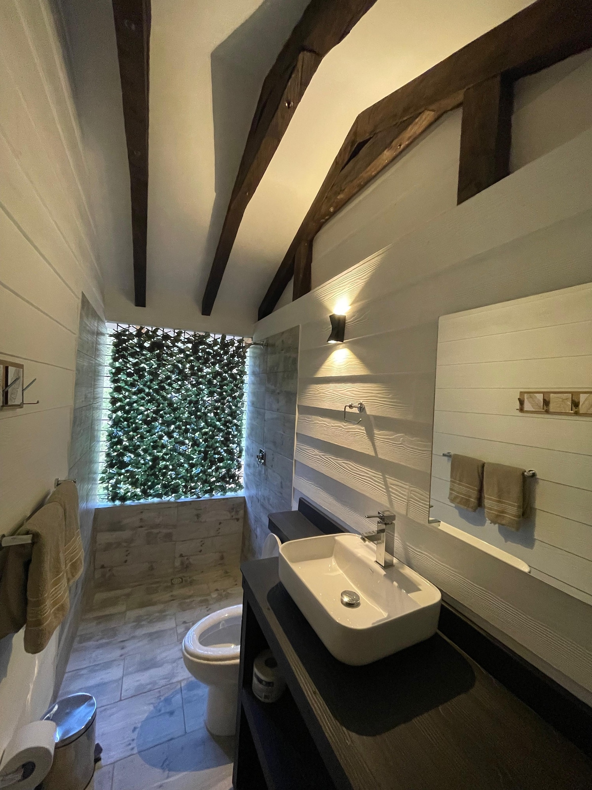 Cabaña de lujo con jacuzzi y malla | Yarumo