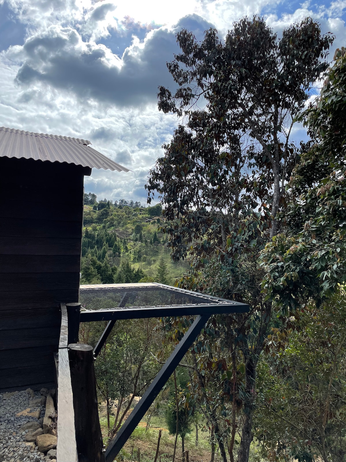 Cabaña de lujo con jacuzzi y malla | Yarumo