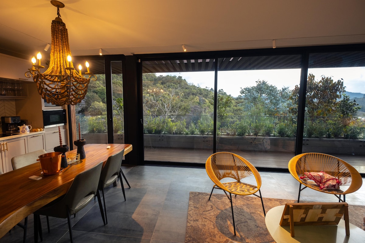 Natural Paradise | El Retiro | Private Jacuzzi