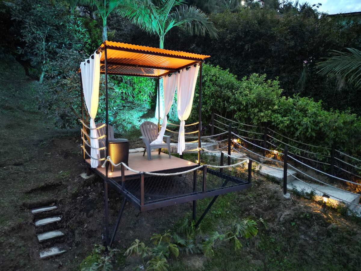 Bonita cabaña para 2 con jacuzzi en plena naturaleza