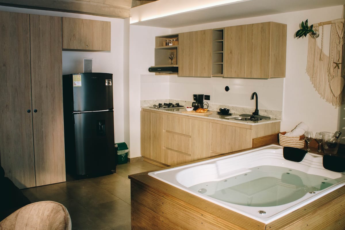 c303- Loft con jacuzzi en el centro de La Ceja