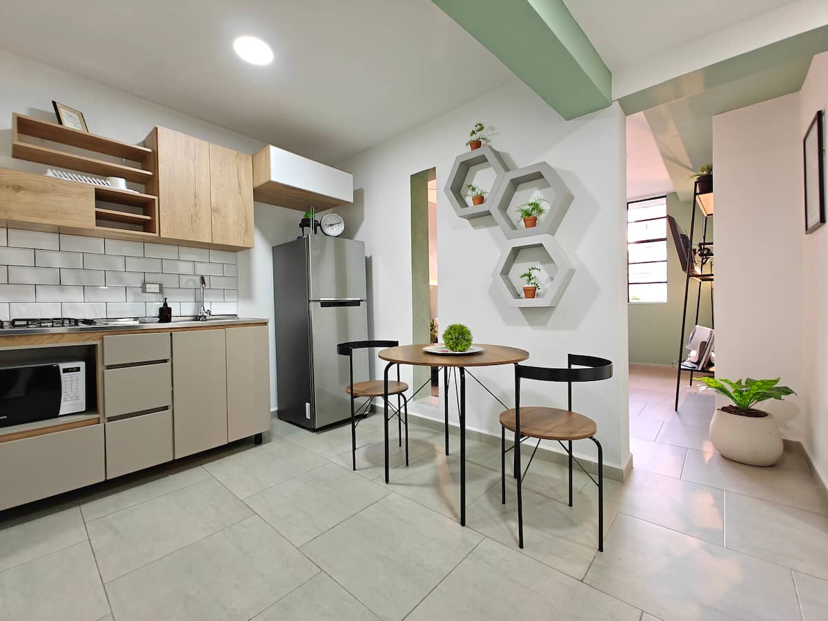 ¡Nice flat*Local inmersion*Laureles!