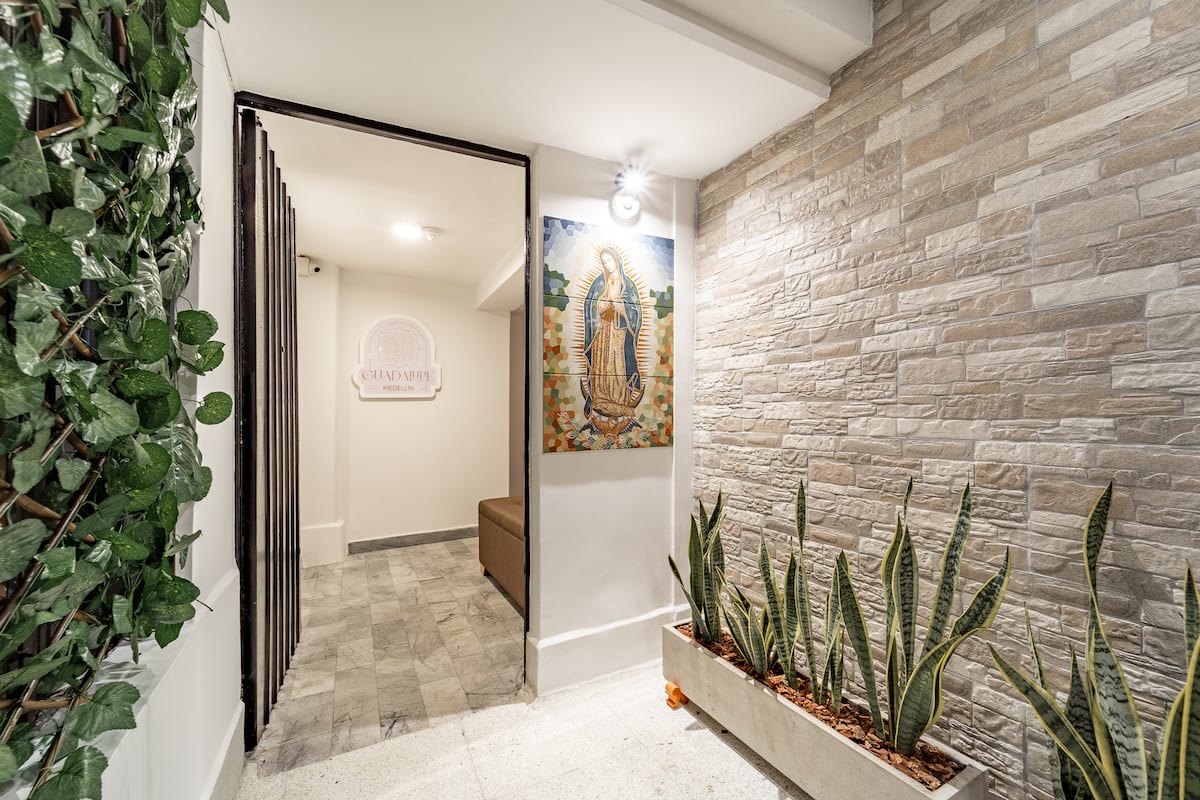 Confortable habitacion, baño y cocina privados 301