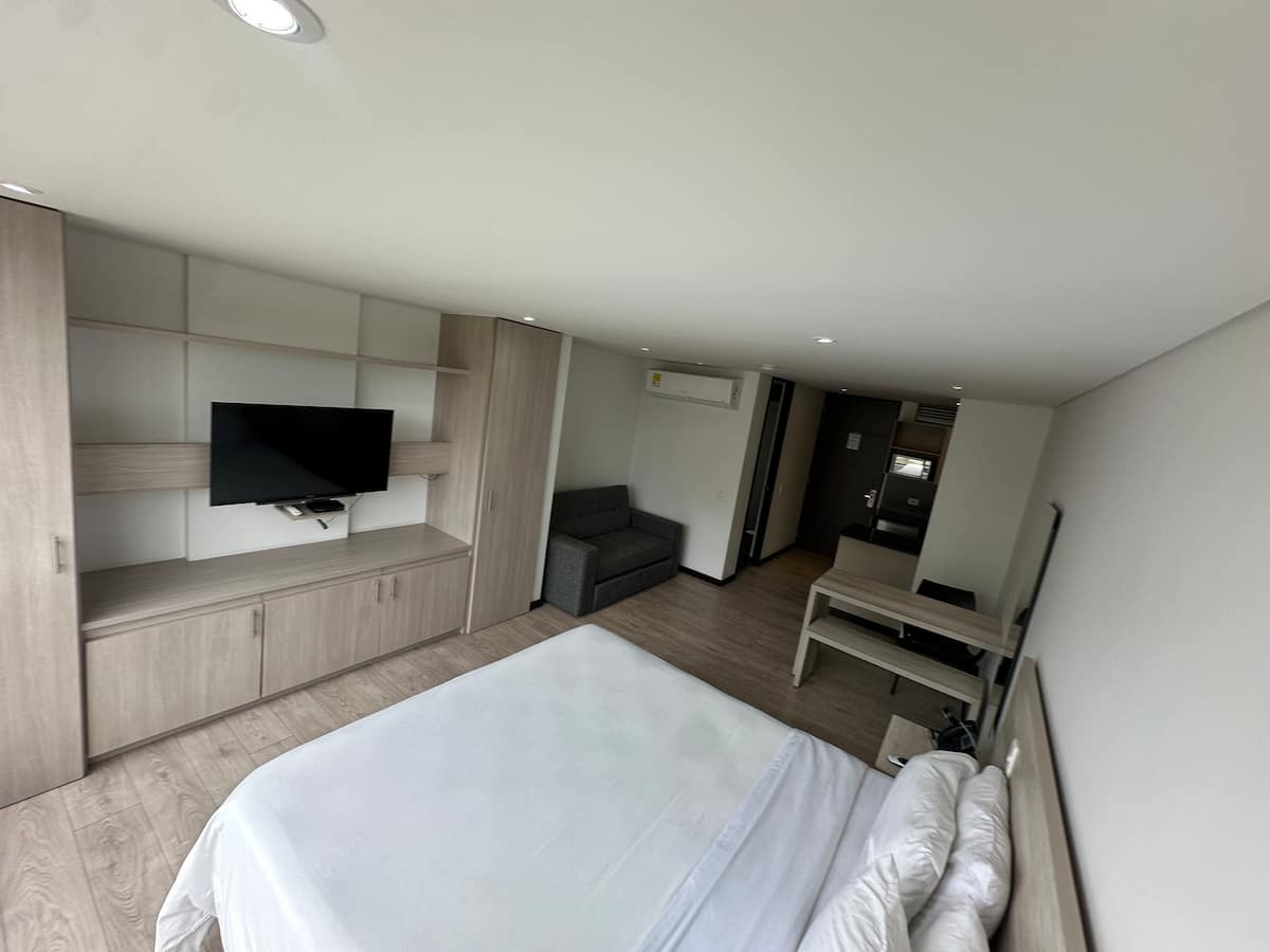 Apartasuite hotel l Llanogrande l Cerca aeropuerto