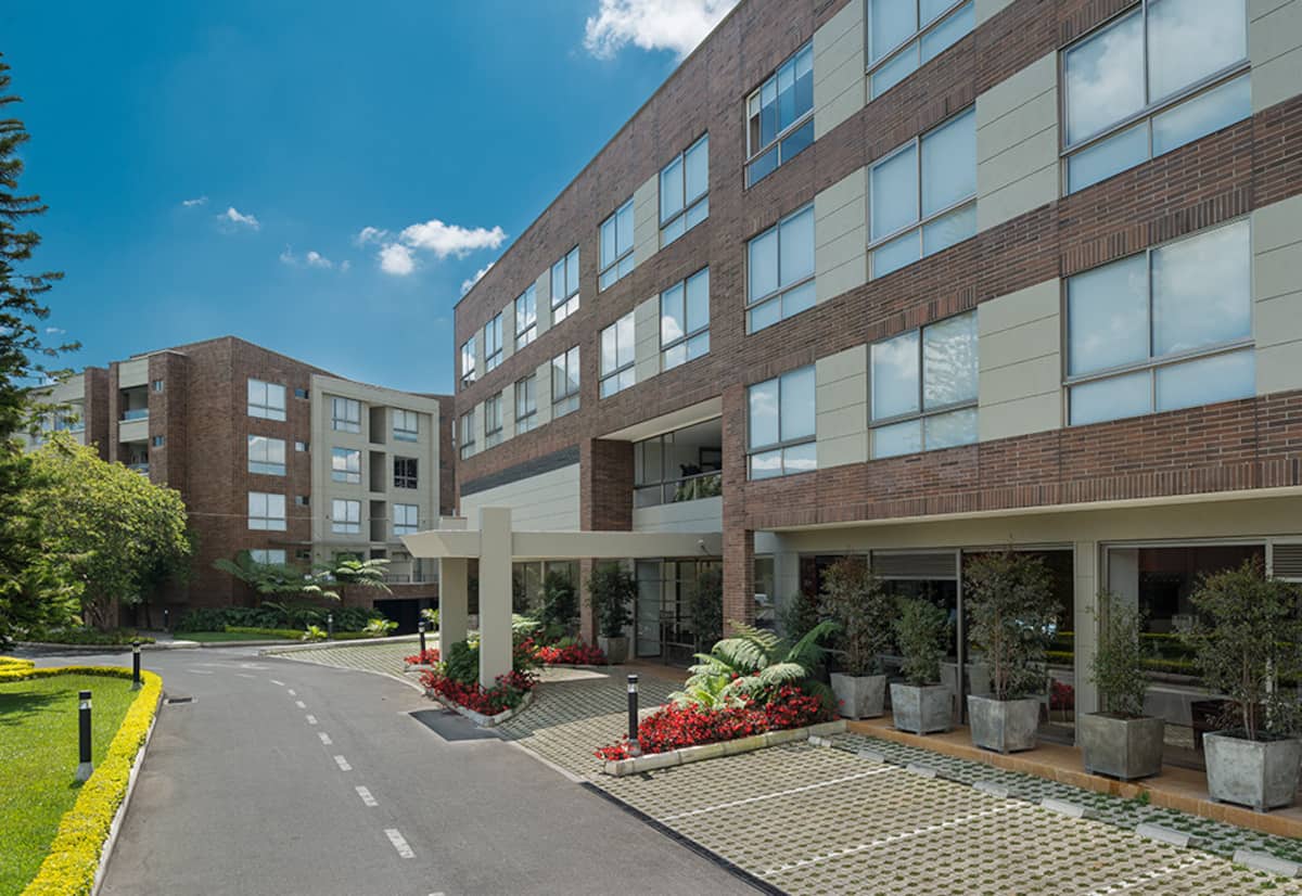Apartasuite hotel l Llanogrande l Cerca aeropuerto