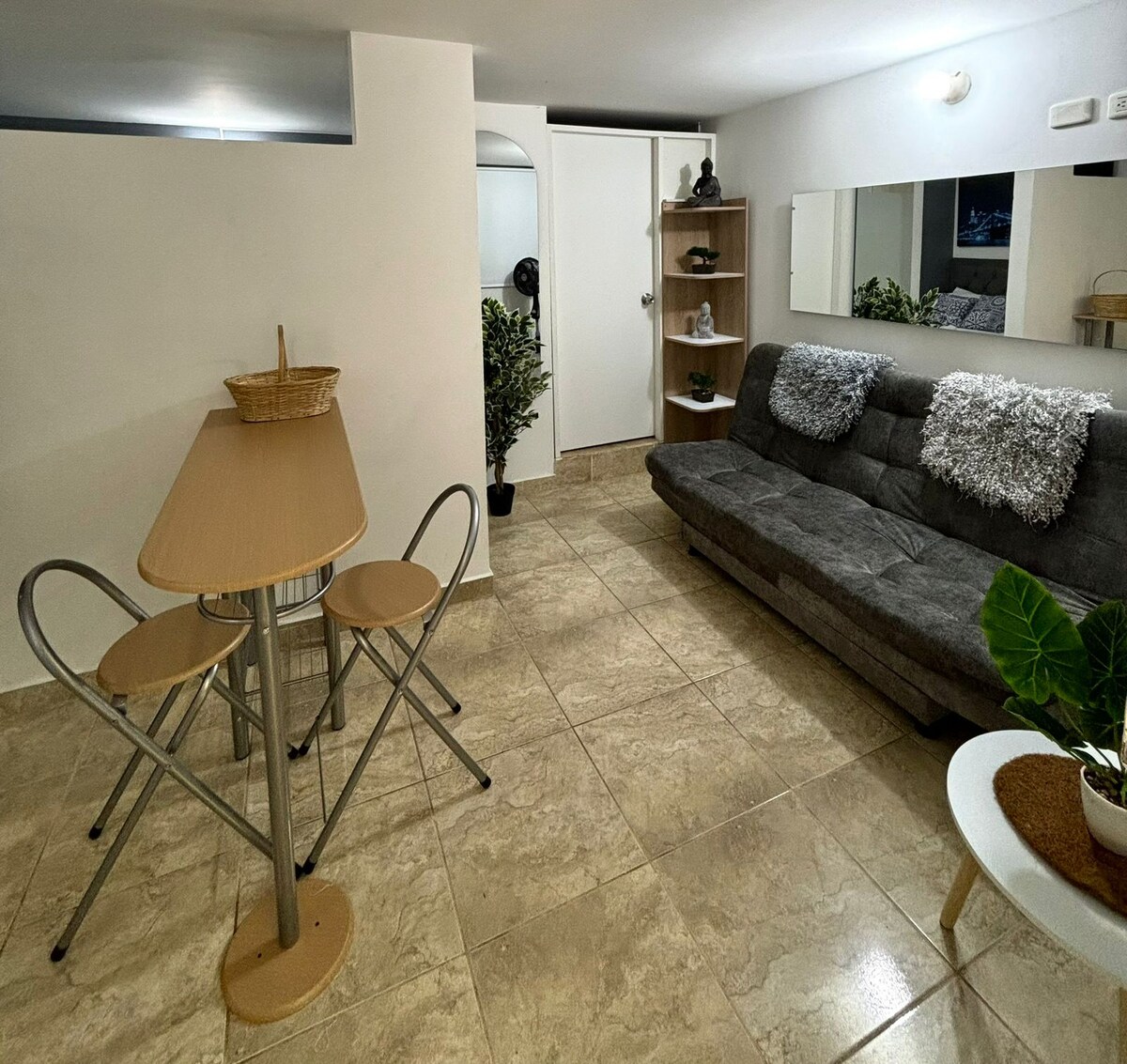 Hermoso apartamento con excelente ubicación piso 1