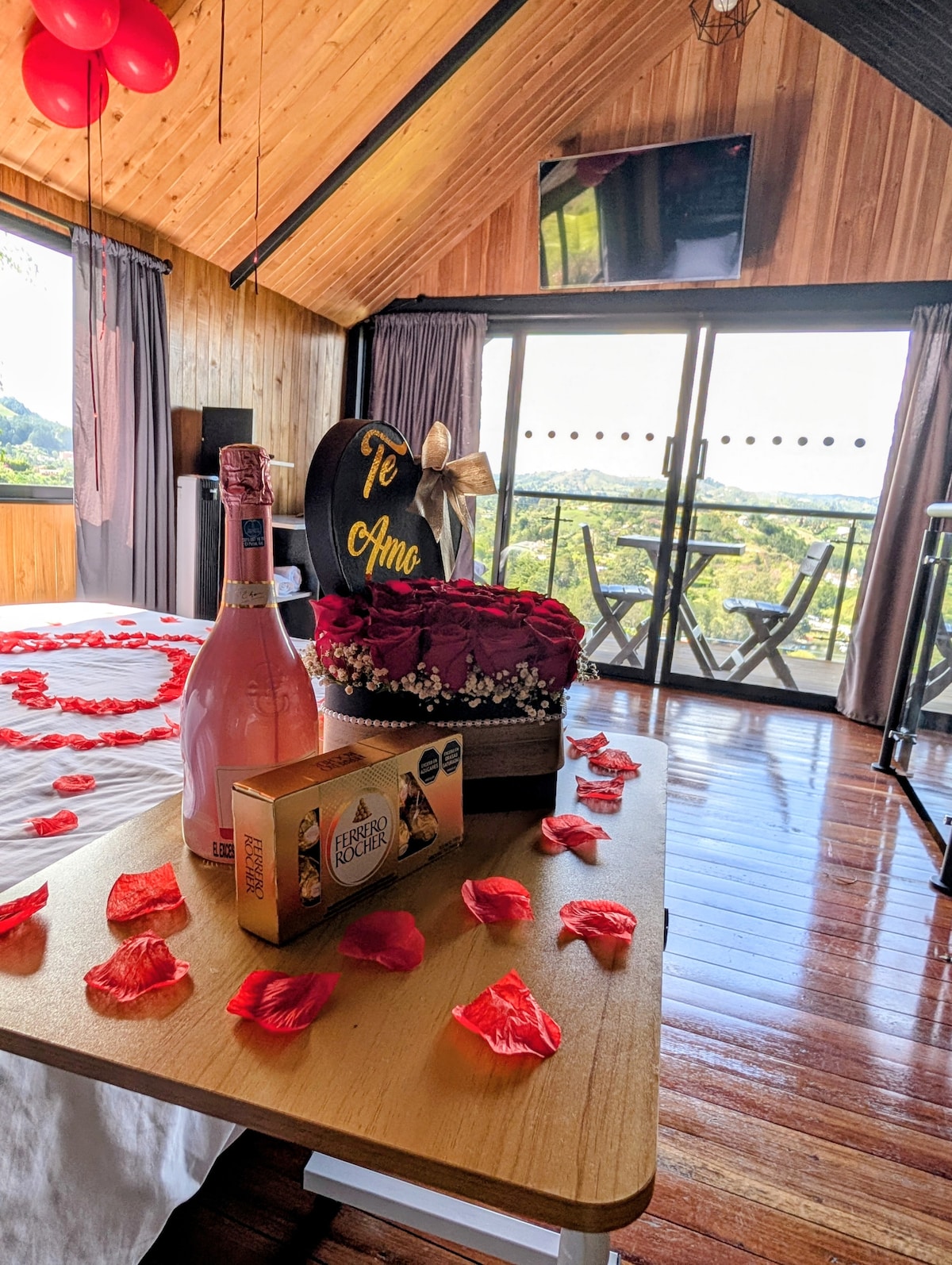 Cabaña | Glamping con jacuzzi & vista al embalse
