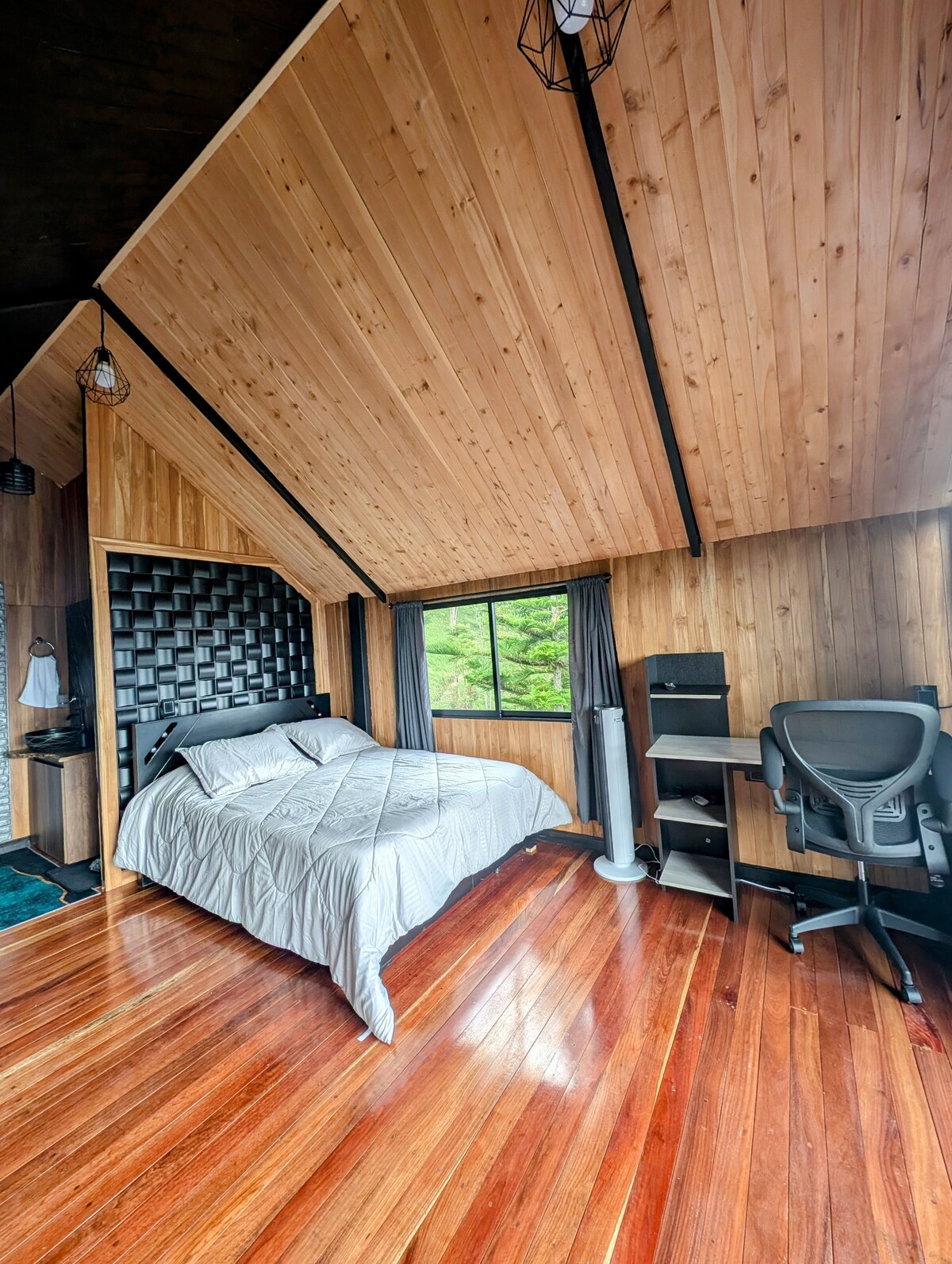 Cabaña | Glamping con jacuzzi & vista al embalse