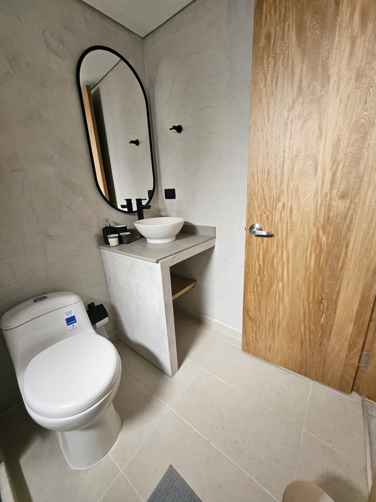 Apartamento 2403 con jacuzzi privado en Medellín