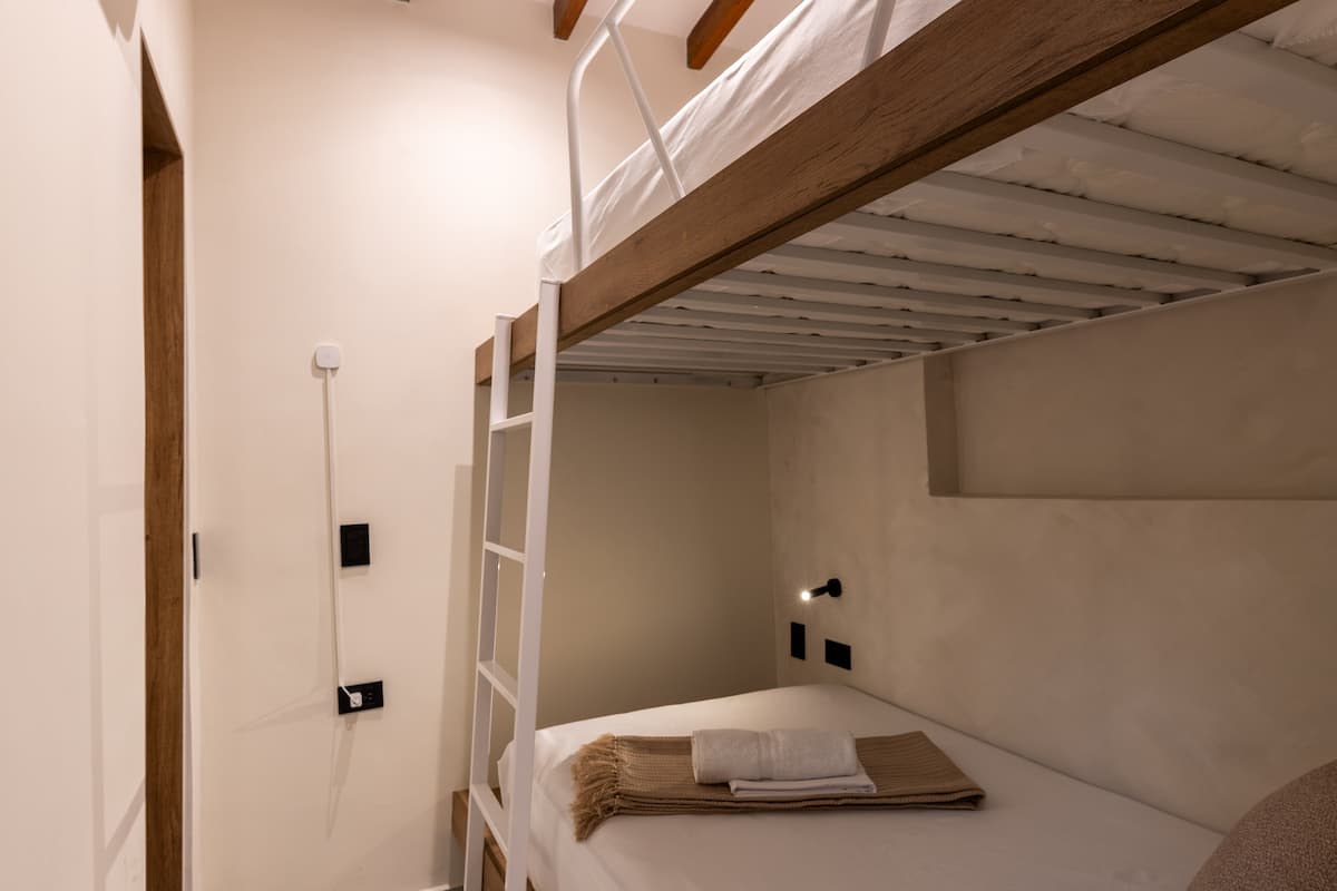 Refugio Zen | Camarote Sencillo + AC | Cocina