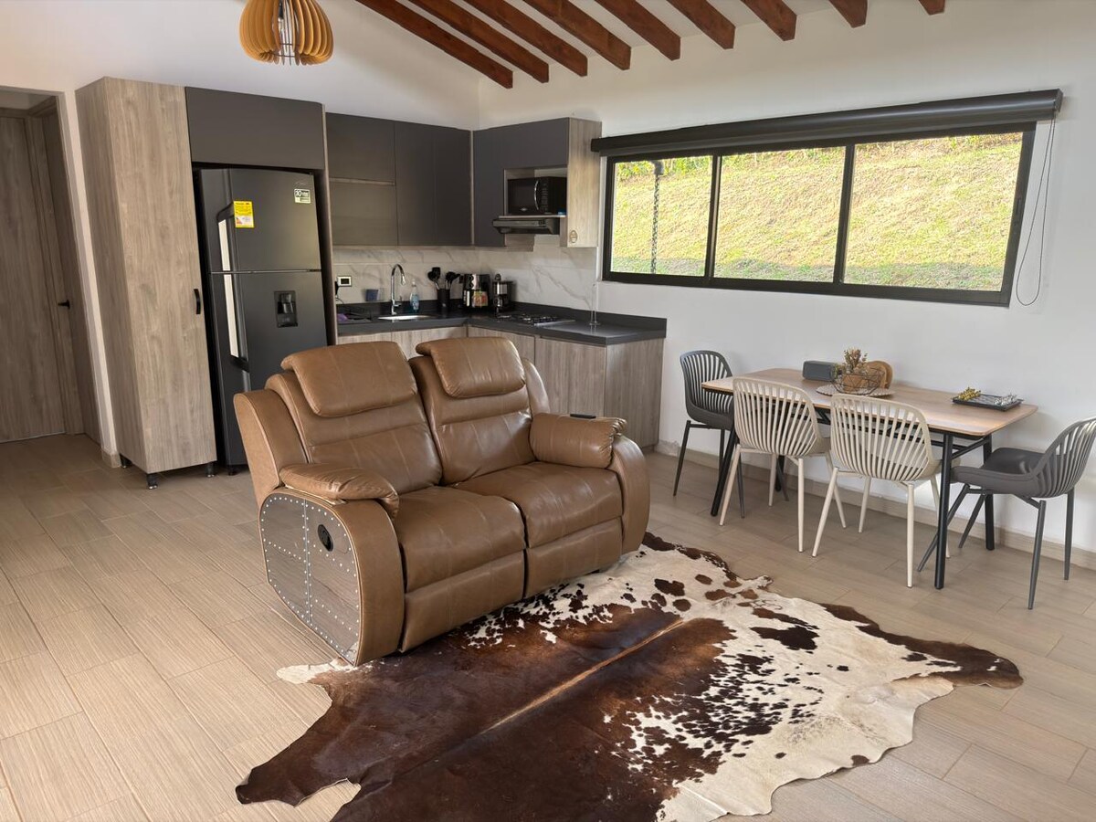 Casa moderna San Félix busca parapentes-miradores