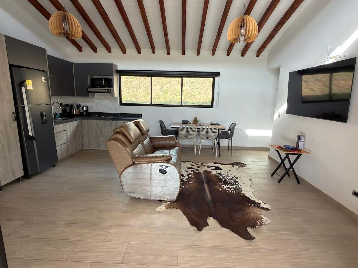 Casa moderna San Félix busca parapentes-miradores