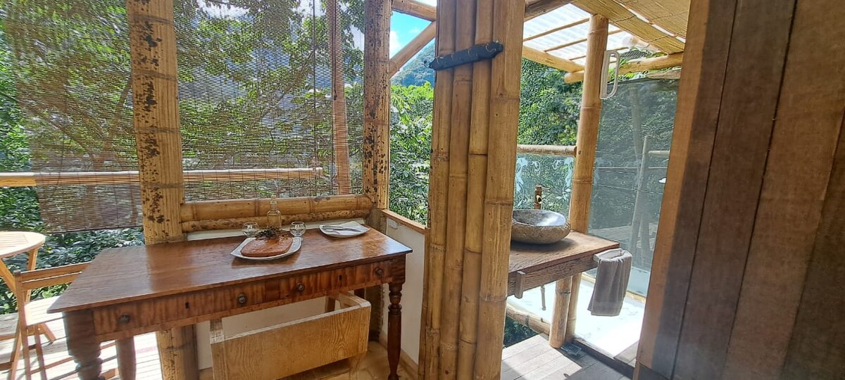 Refugio Jacaranda. Casa Borojó