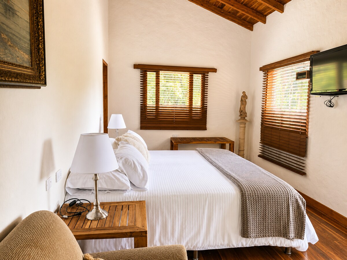Chalet campestre cerca a Llanogrande