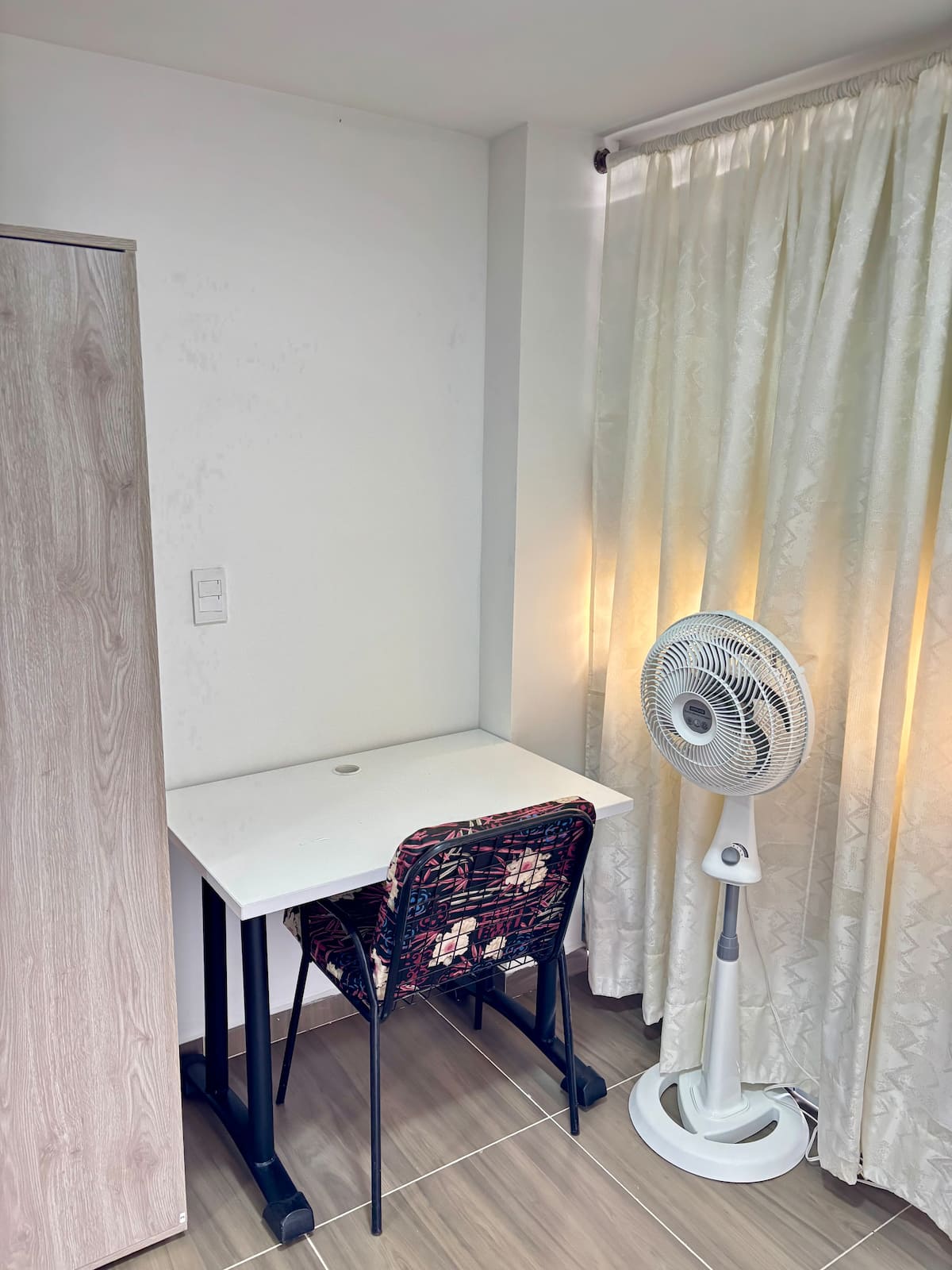 Estudio/Laureles/Buena ubicación