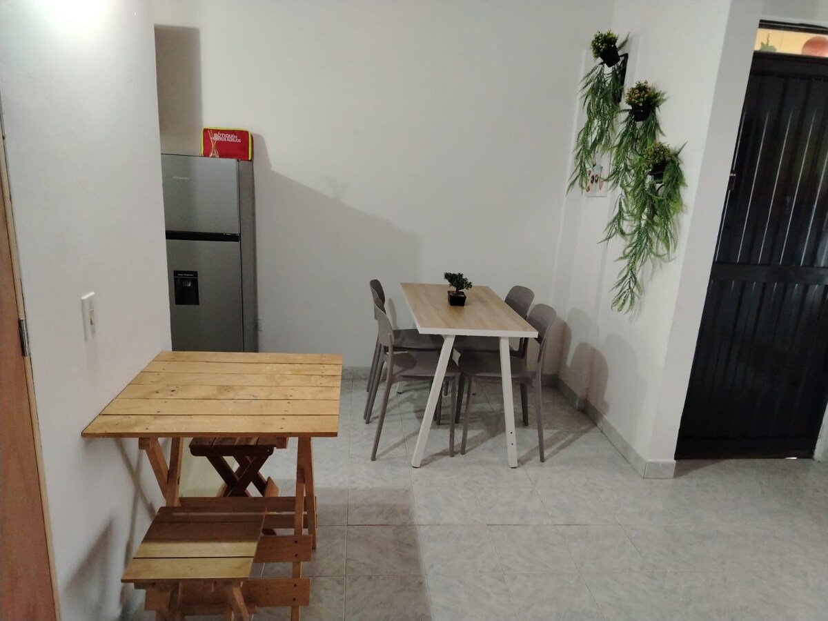 El Retiro 3 er piso a 4 cuadras parque acogedor
