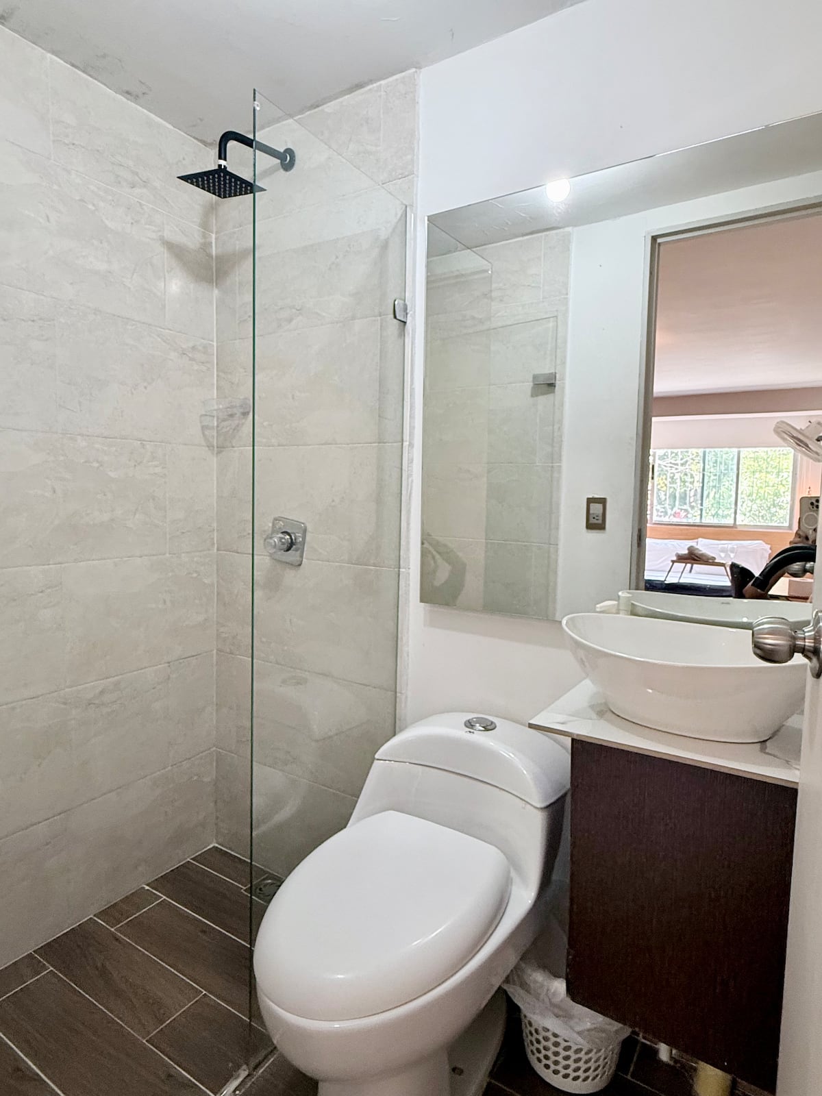 Apartamento loft + cocina + wifi + TV + lavandería en Medellín
