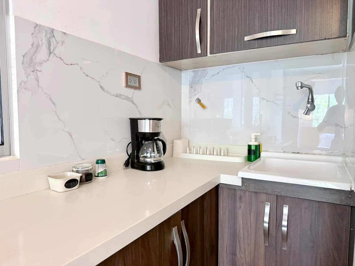 Apartamento loft + cocina + wifi + TV + lavandería en Medellín
