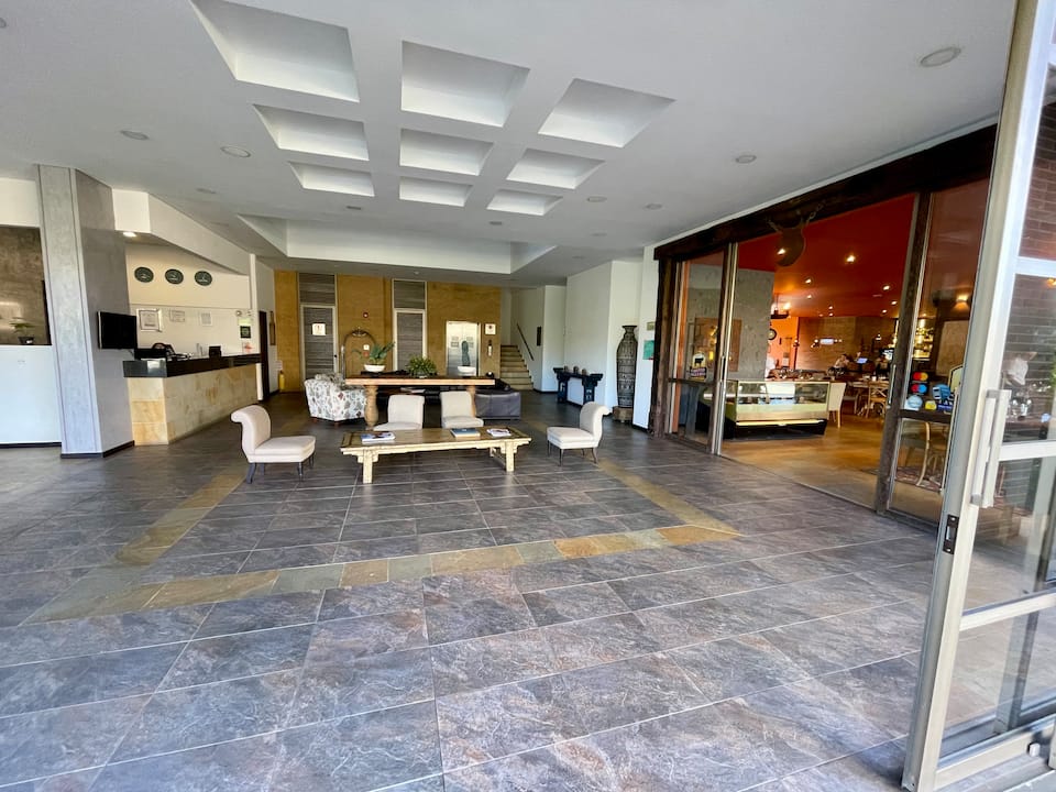 Aparthotel campestre llanogrande 10 min aeropuerto