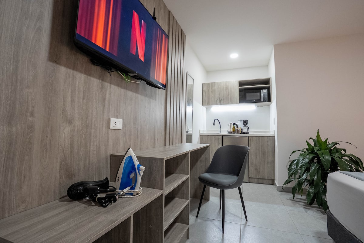 Cozy Refugio | Cocina | Laureles 1BR/1BA |