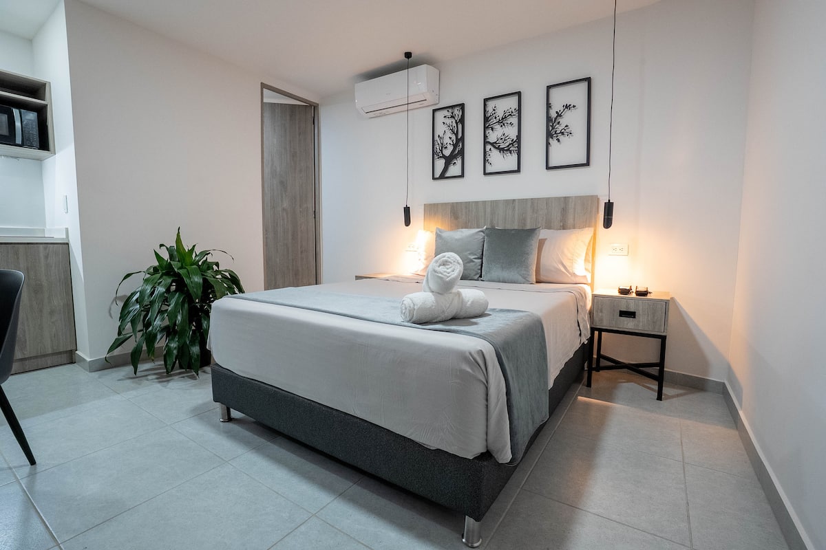 Cozy Refugio | Cocina | Laureles 1BR/1BA |